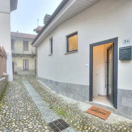 Casa Delle Collinette Di - Happy Apartment Stresa